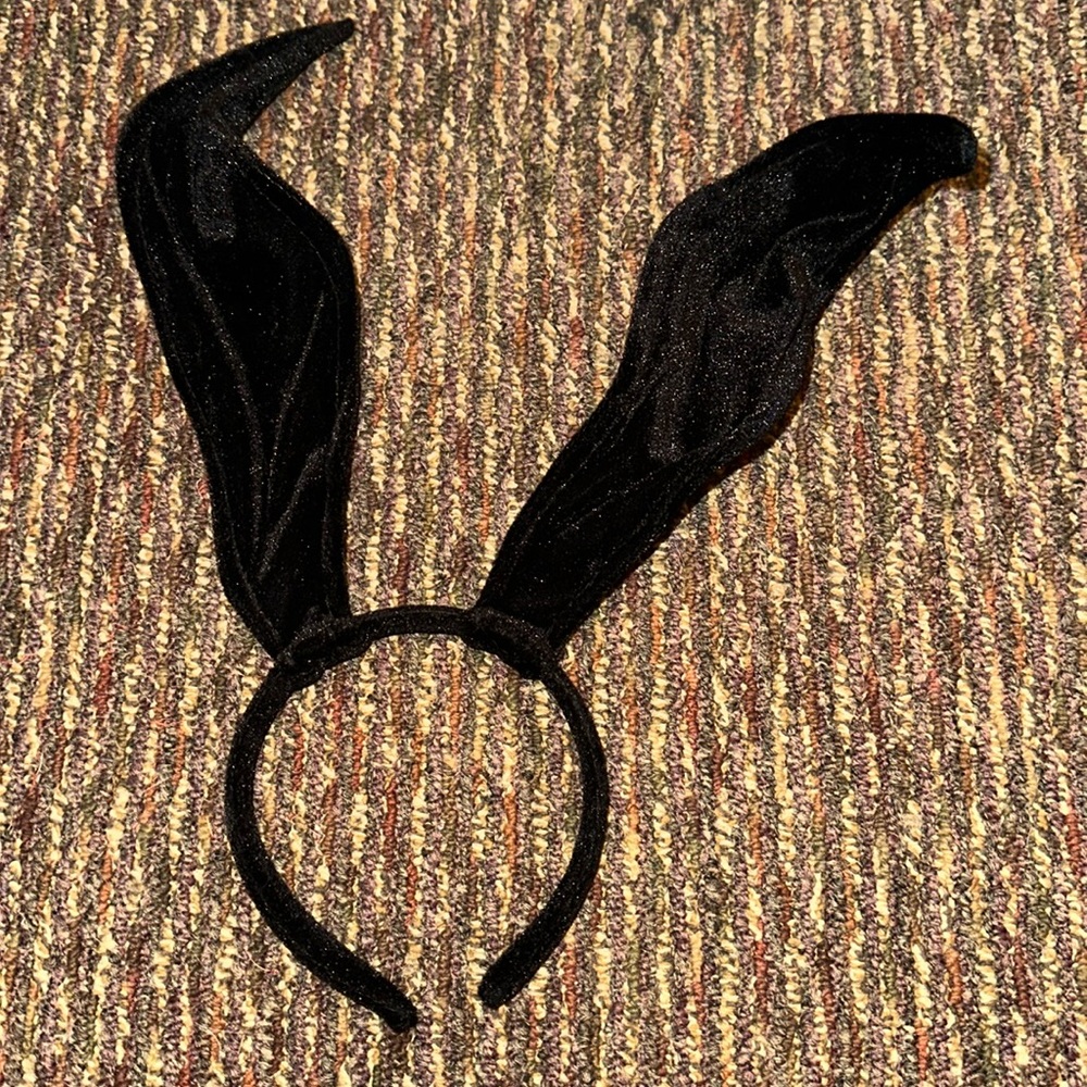 bunny ears